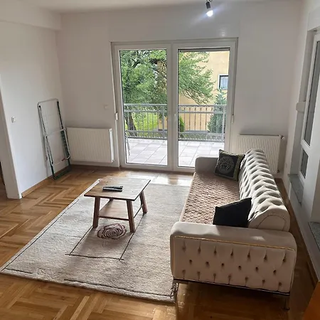 Apartment Near Airport Ii